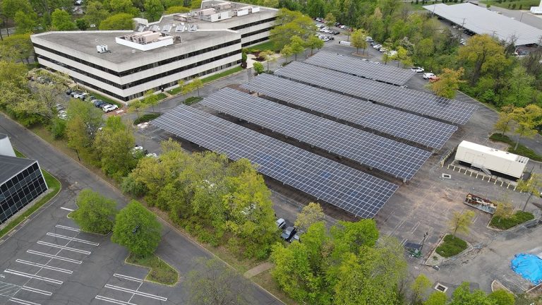 Rutgers University is still a trailblazer in parking lot solar | Electrek