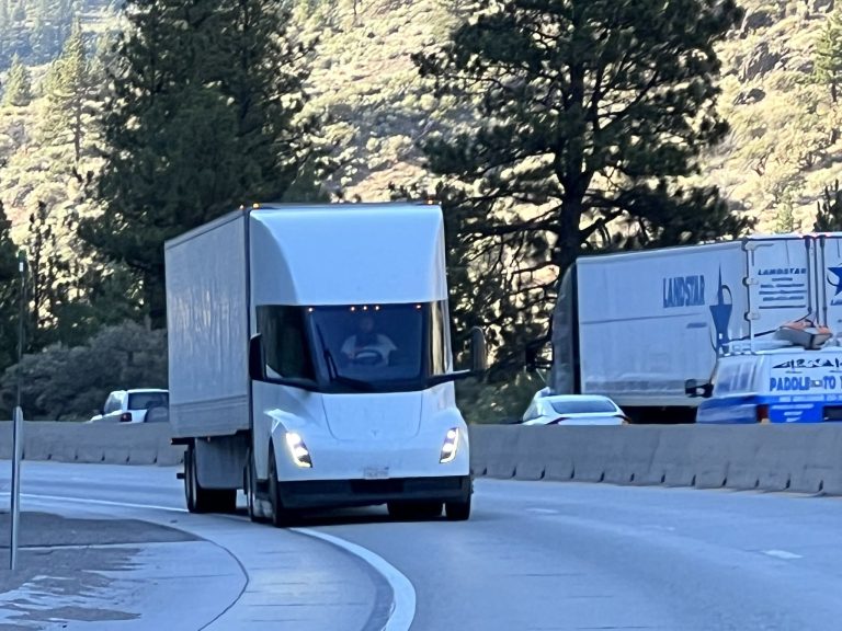 Tesla Semi real-world performance hints at the arrival of a new king of the road