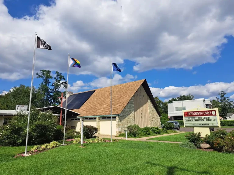 Levittown's United Christian Church Goes Solar!