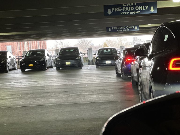 Tesla combats Uber, Lyft congestion in New York City with Supercharger Congestion Fees