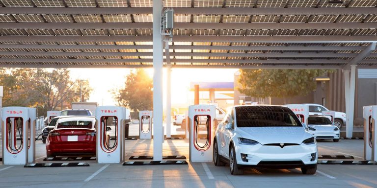 Tesla plans new world's largest Supercharger with an impressive 200 stalls